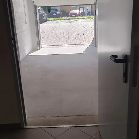 Z Garazem- Zatrzymaj Sie Wygodnie, Z Garazu Prosto Do Apartamentu Lejlighed *