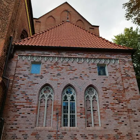 Z Garazem- Zatrzymaj Sie Wygodnie, Z Garazu Prosto Do Apartamentu Lägenhet *